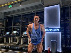 -普拉达游泳健身(水湾1979店)