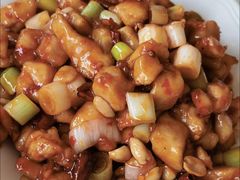 -鑫巴蜀小镇 · 水煮鱼专研店(玉桥店)