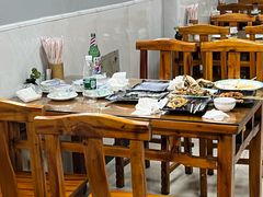 -兆辉木炭海鲜烧烤·海鲜小炒