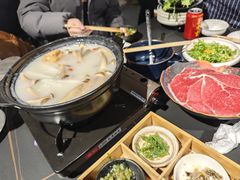 -牛牛和牛海鲜粥底火锅(长虹国际城店)
