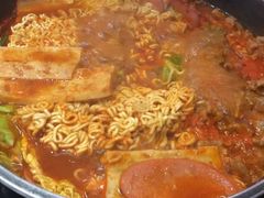 -炙韩料理·部队锅专门店