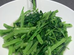 清炒当季时蔬-望乡楼上海菜(日月光店)