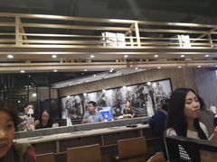 -呷哺呷哺(新世界百货望京店)