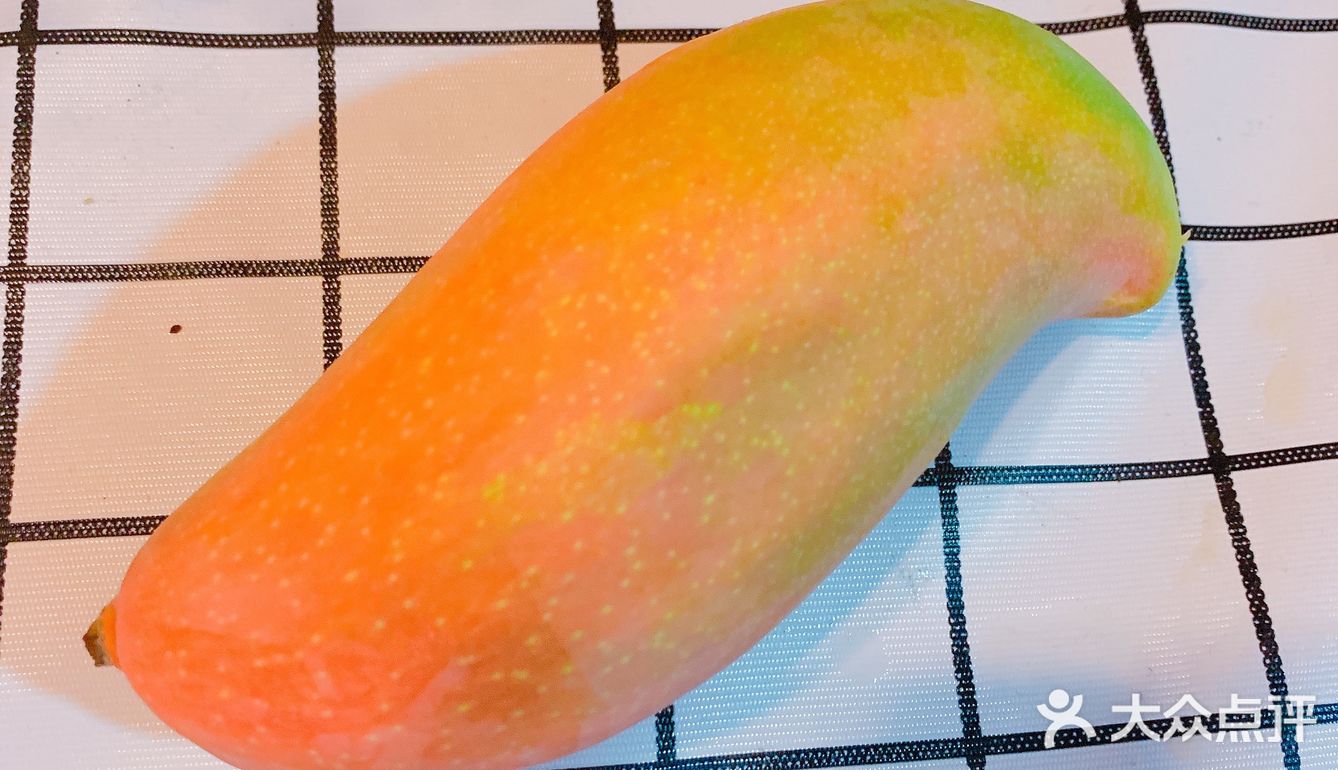 慢慢熬制，再切一小块柠檬，挤一些柠檬汁就好啦