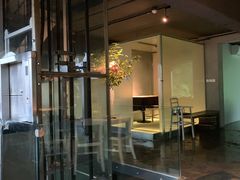 -穹六人间 people 6(岳阳路店)