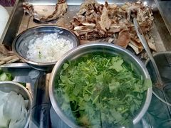 -百年吾吾子手抓肉羊羔肉(山西巷店)