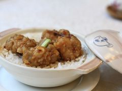 排骨煲仔饭-太子园林酒家