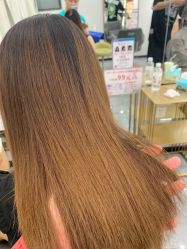 -V8潮牌·接发烫染连锁