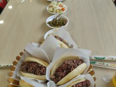 -闫家驴肉老店(华电一校店)
