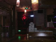 -Helens海伦司小酒馆(红旗南路店)