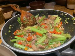 猫儿山的小黄牛-吃饭皇帝大(合生汇店)