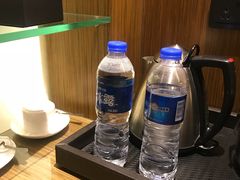 -上海滴水湖皇冠假日酒店