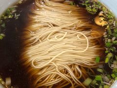 红汤面底-裕兴记•蟹黄面馆(人民广场店)