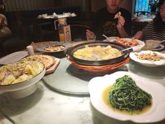 -梁家大院•农家菜(昆山会展中心店)