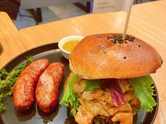 秘制照烧鸡腿堡-龙治汉堡(中华城店)
