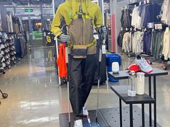 -迪卡侬(大英山店)