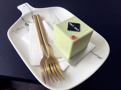 -UNI UNI(环亚凯瑟琳店)