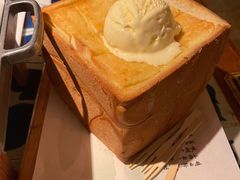 面包诱惑-绿茶餐厅(王府井永宁门店)