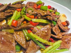 -鑫巴蜀小镇 · 水煮鱼专研店(玉桥店)