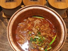 铜锅蘇肉米线-都氏二当家(九方店)