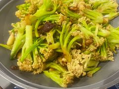 -旺角小渔村·海肠捞饭开创者(环山路店)