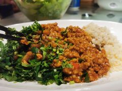 -味上湘菜馆(岳麓山店)