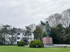 -华东理工大学徐汇校区第一食堂