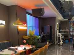 -俏啤小牛烧烤·内蒙大串精酿(万锦店)