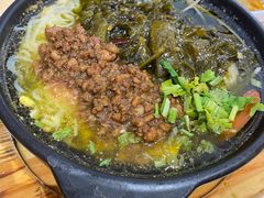 -李与白包子铺(桐梓林店)