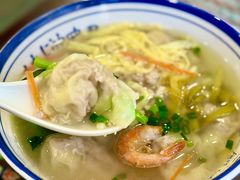 鲜肉馄饨-长人馄饨铺(解放街店)