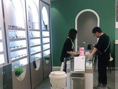 -无界眼镜MaxLess(南翔印象城店)