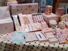 -猫的天空之城概念书店(杭州南宋御街店)