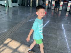 -东方体育中心(地铁站)