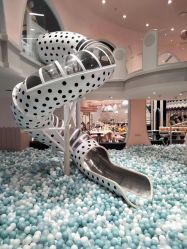 -奈尔宝·儿童乐园·亲子餐厅(鄞州万达店)