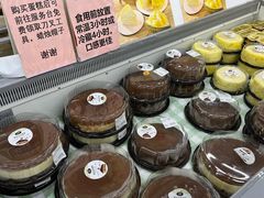 -沃尔玛(前山店)
