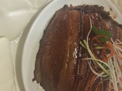 -东口码头·烧鸽子·鱼头泡饼·地方菜(金鹰悦城店)