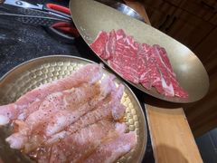 -韩烧牛中牛·甄选黑牛烤肉(黑金店)