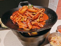 -蚂蚁洞·烤肉大营地(上海静安大悦城店)