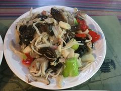 -88号小吃店·经典云南菜·地道纳西美食