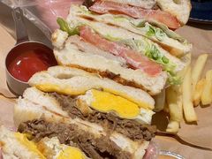 -必胜客(WOW中心城店)