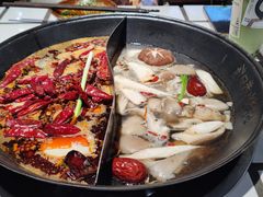 -贰回巷火锅馆(钟楼店)