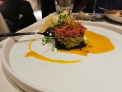 牛肉塔塔配牛油果黑橄榄酱-Solo(衡山路店)