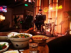 -不二·民谣音乐餐吧(长沙店)