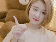 -范特西FANTASY量贩式KTV(民主广场店)