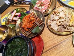 -首尔朴宝·炭火烤肉(五角场店)