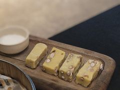 -蘸小院铁锅炖·蘸酱菜·东北菜(怀远门店)