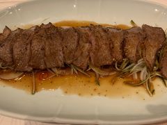 安格斯半熟牛肉沙律-八月花(旺角朗豪坊店)