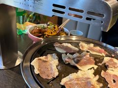 -炭小牛果木烤肉