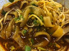 -拈签一笑黄牛肉辣卤串串