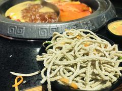 自助豆腐丝-唇辣号重庆老火锅(石担路店)